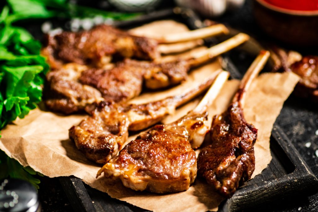 Agnello con salsa