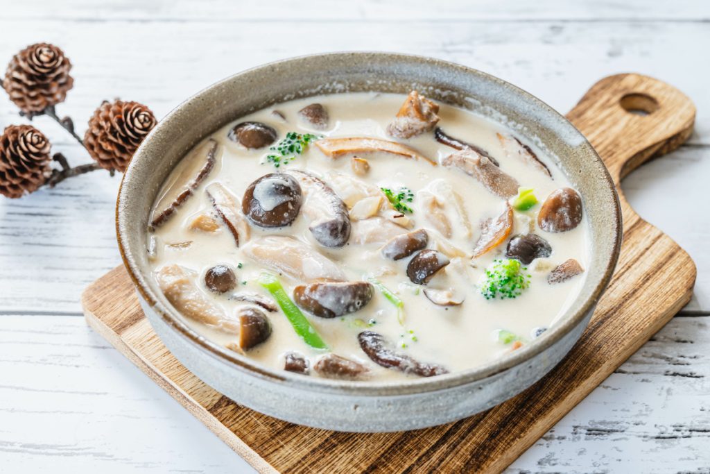 Funghi con panna acida