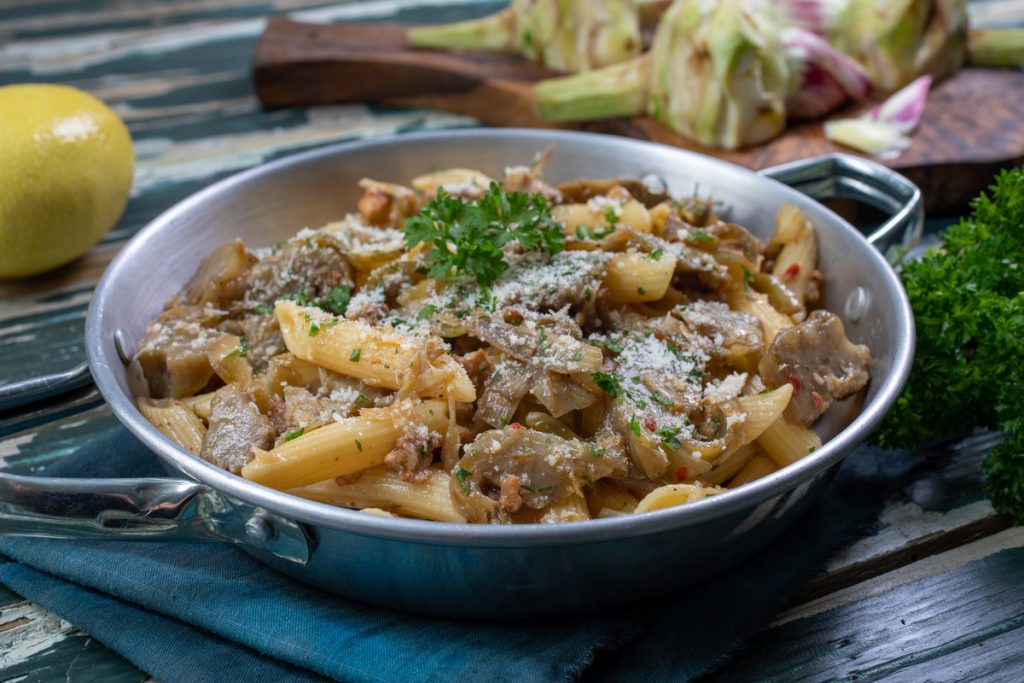 Maccheroni con carciofi