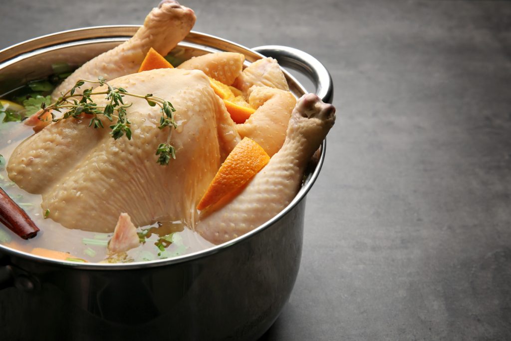 Pollo in umido
