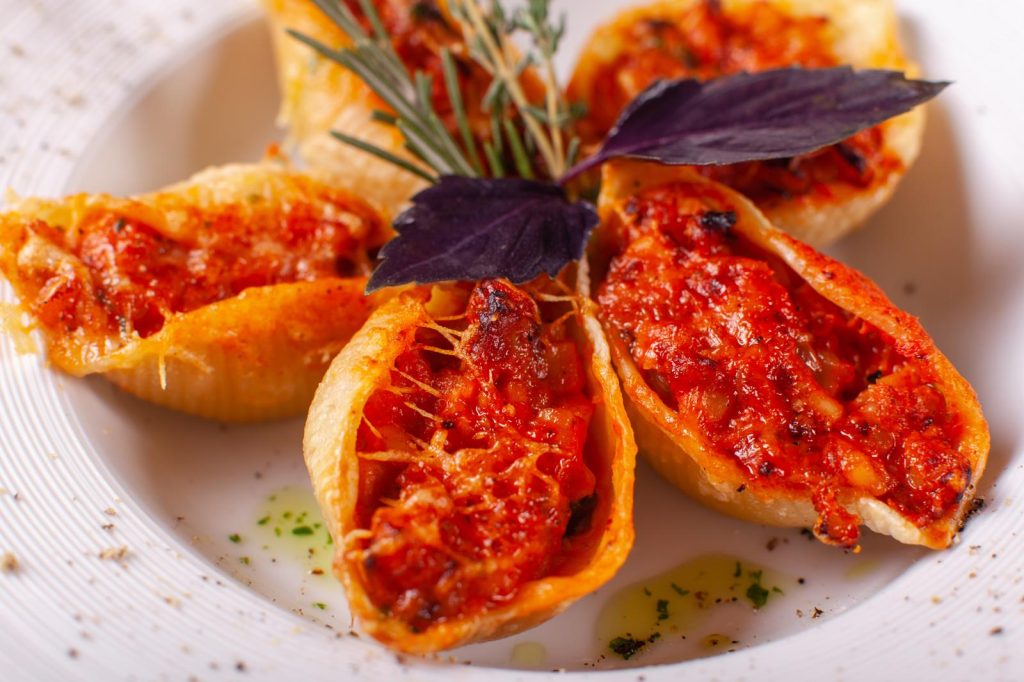 Conchiglioni ripieni