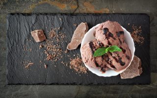 Frozen yogurt