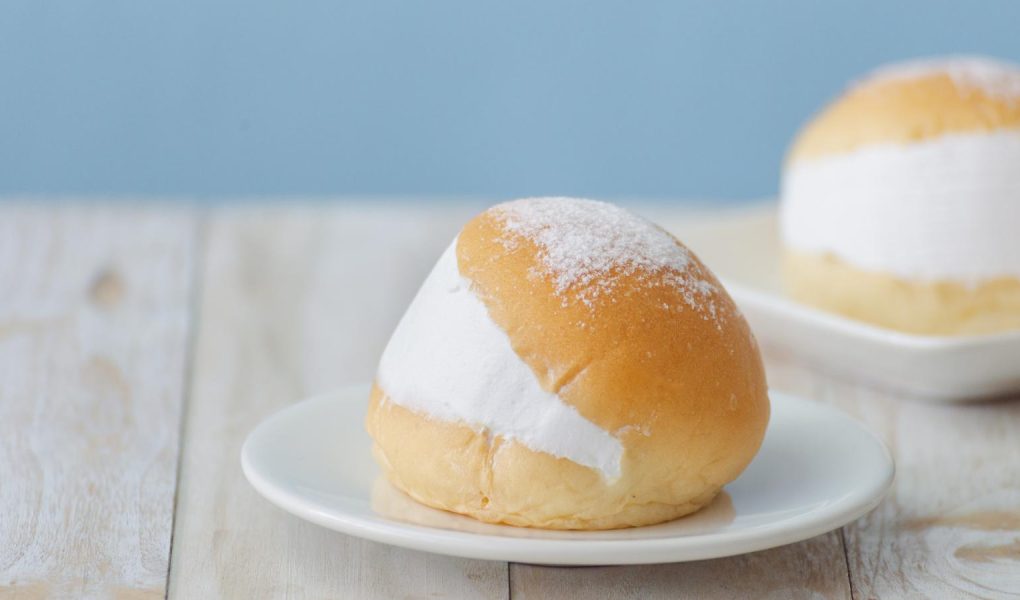 Maritozzi con la panna