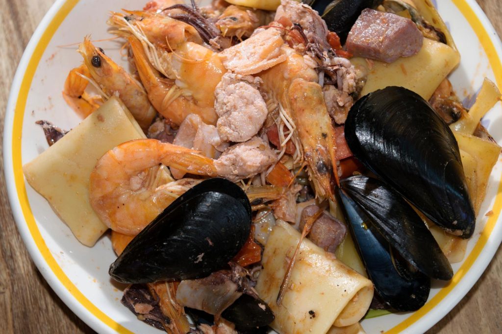 Paccheri allo scoglio