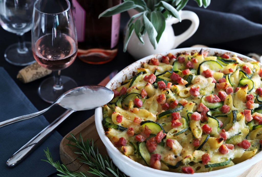 Pasta zucchine e pancetta