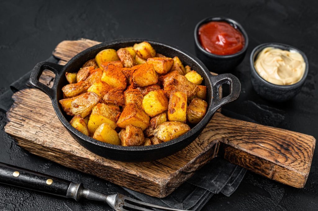 Patatas bravas