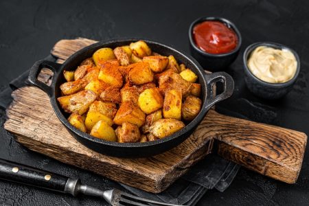 Patatas bravas