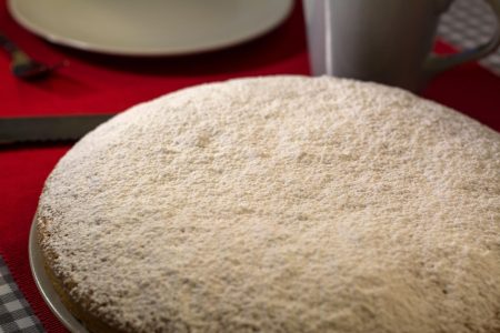Torta con farina di mandorle