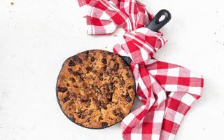 Torta con gocce di cioccolato