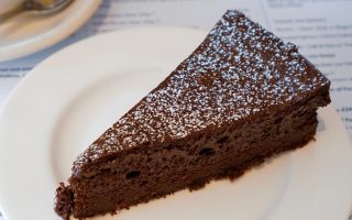 Torta pere e cioccolato
