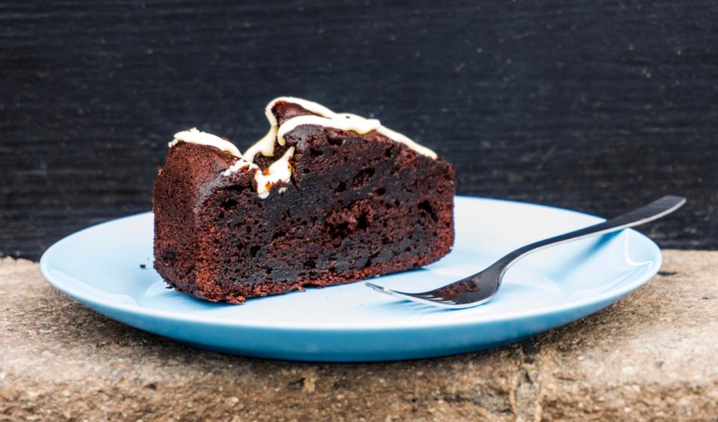Torta yogurt e cioccolato