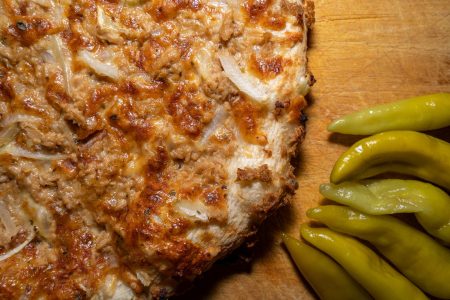 Pizza tonno e cipolla