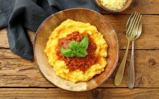 Polenta in pentola a pressione