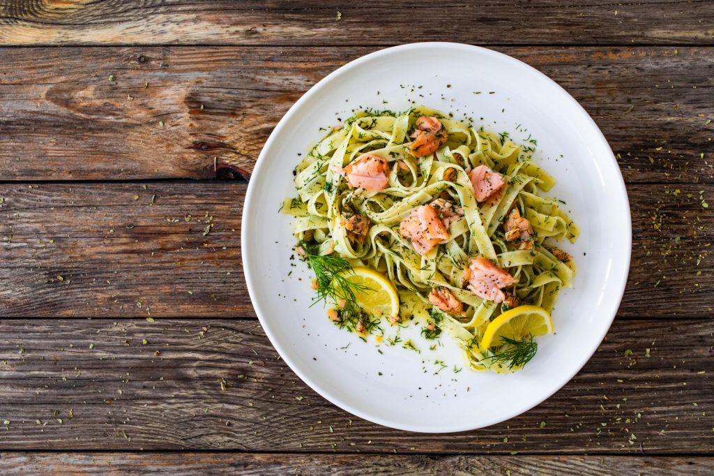 Tagliatelle al salmone