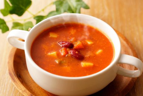 Calorie minestrone di verdure