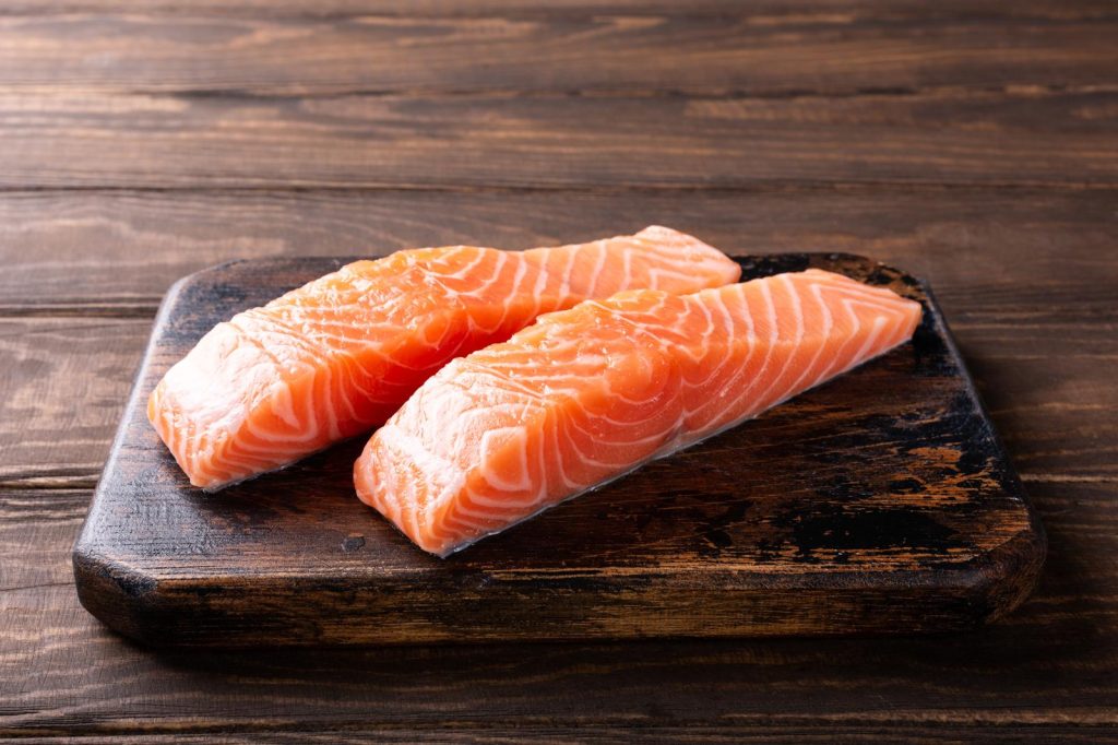 Calorie salmone fresco