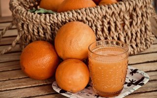 Calorie spremuta arancia