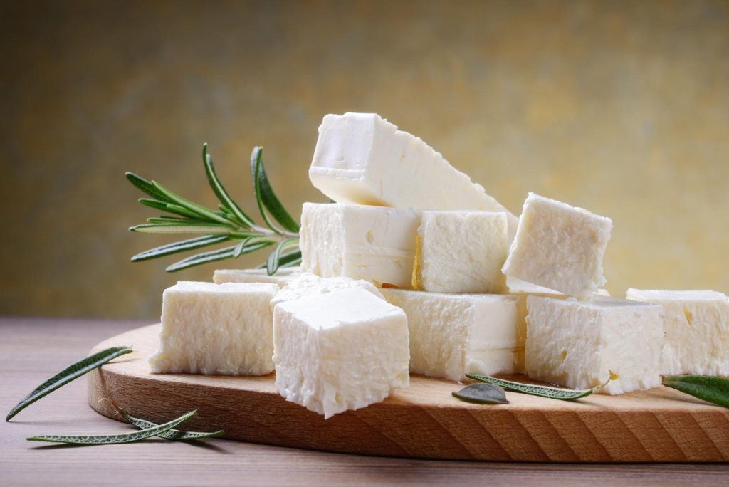 La feta fa ingrassare?