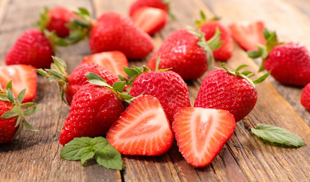 Le fragole fanno ingrassare?